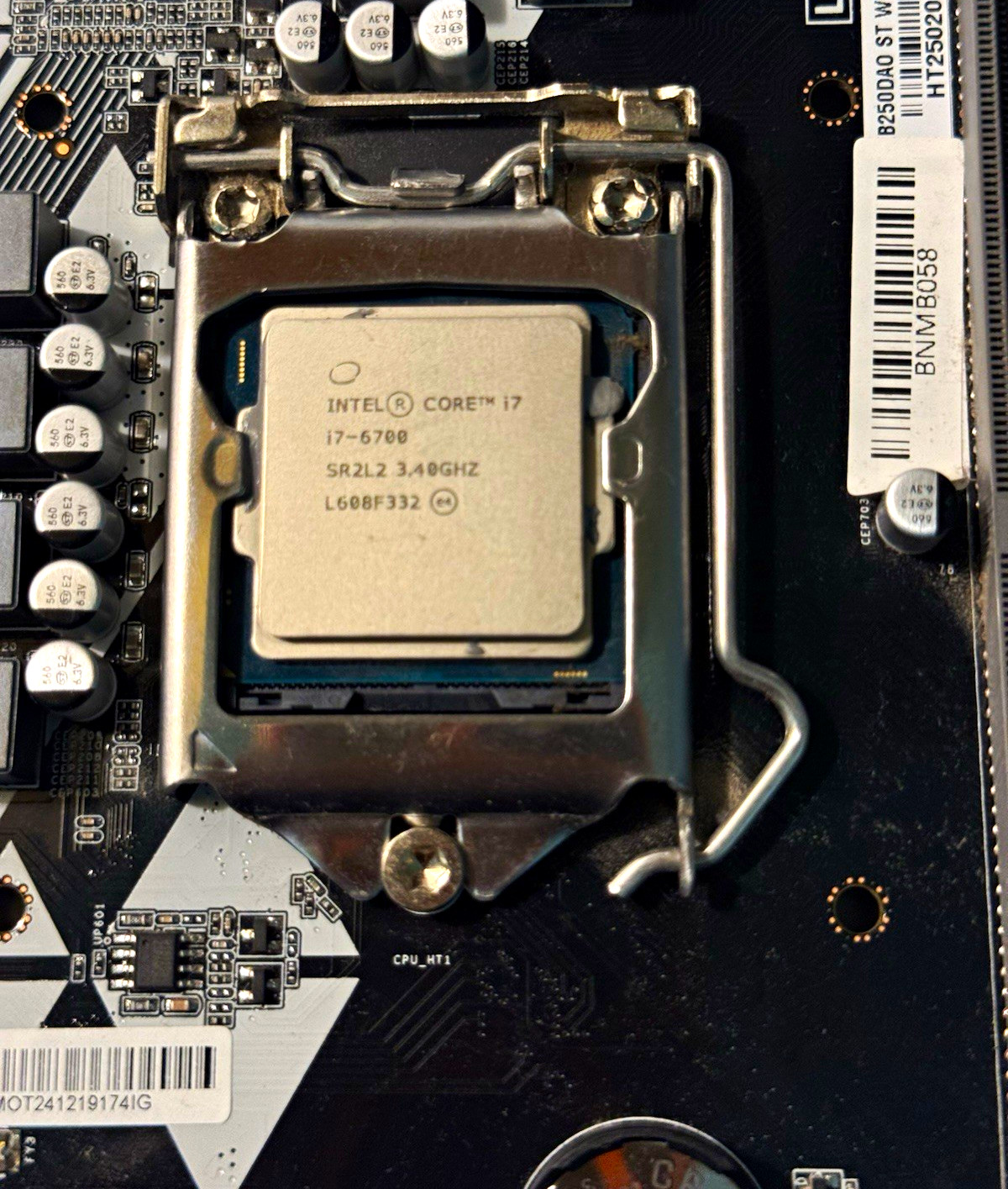 PC Bundle: Intel Core i7-6700 3.40GHZ CPU, Gen 6 1151 motherboard, 500 W PSU NM
