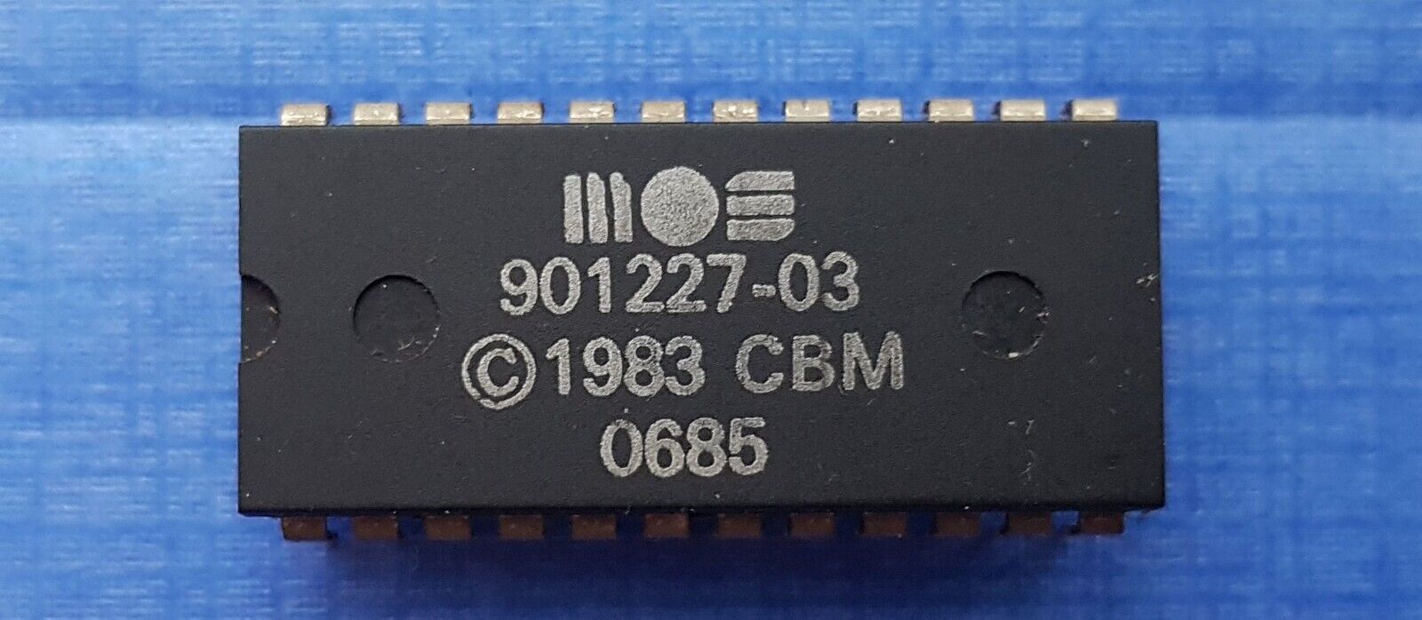 MOS 901227-03 Kernal ROM Chip for Commodore 64, Genuine part, NO DESOLDER