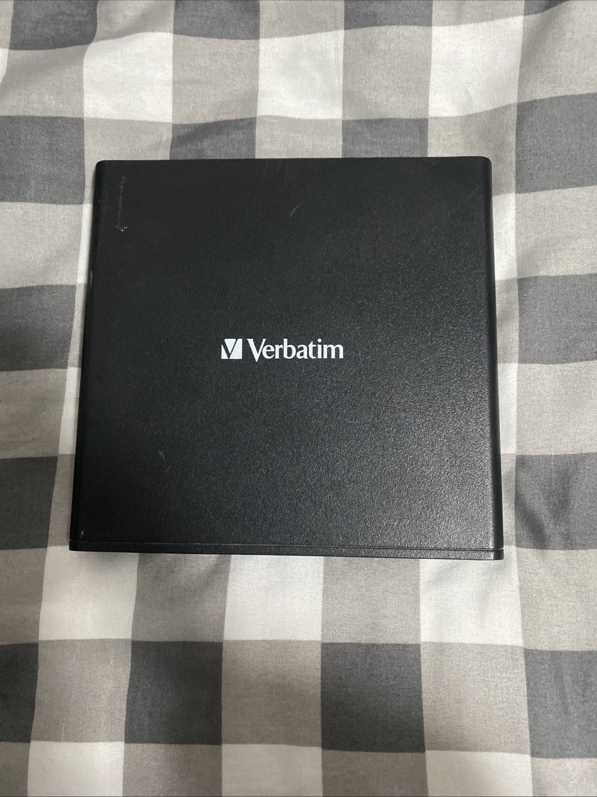 Verbatim DPAA External Compact & Slimline CD/DVD Writer Compatible For Mac & PC
