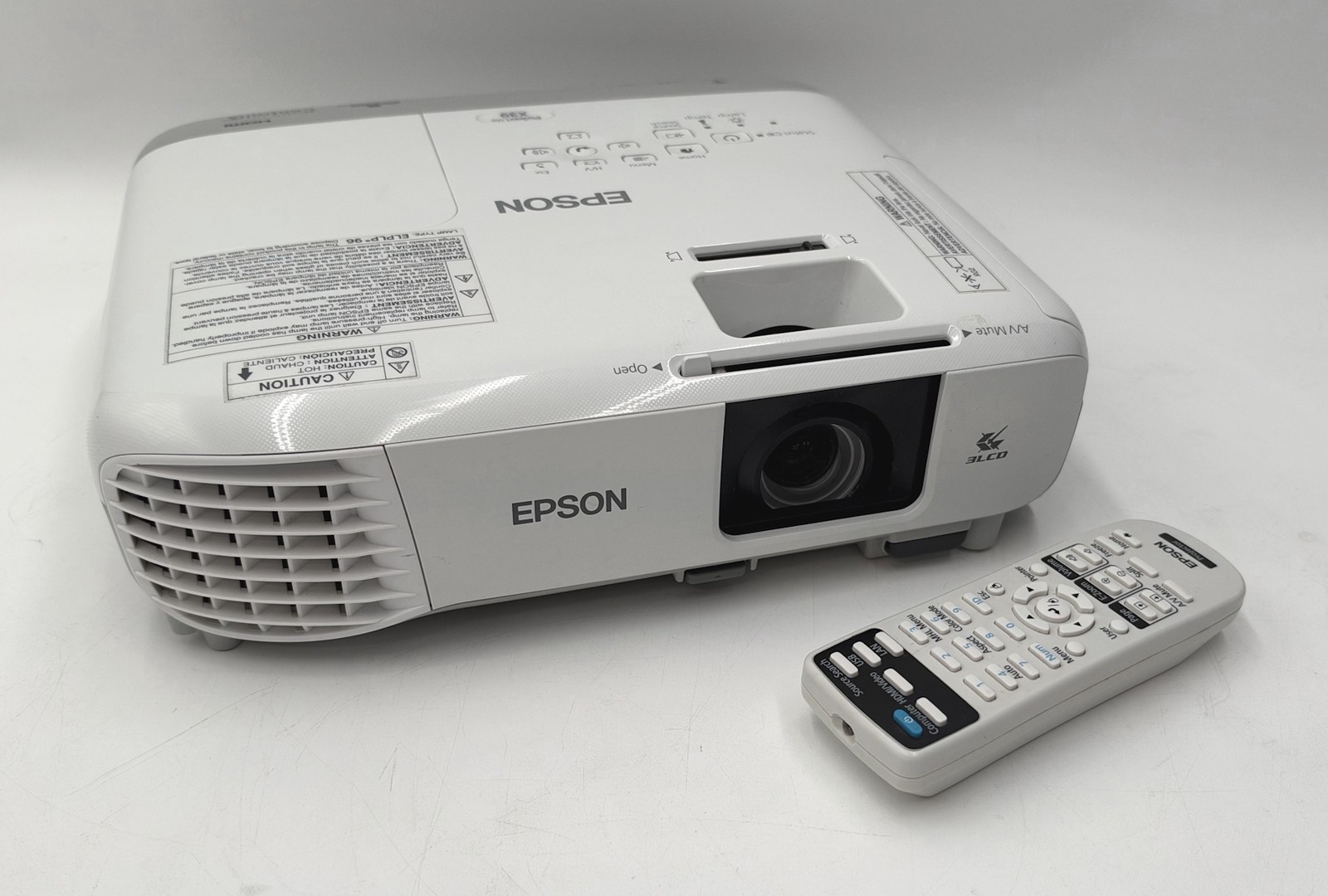 Epson PowerLite X39 3500 ANSI Lumens 3LCD Projector *Less than 2000 Hours*