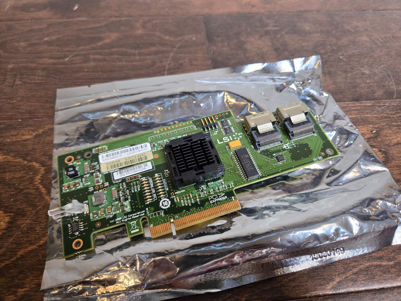 44E8690 IBM ServeRAID BR10i PCI-e 8.0 SAS Controller Card L3-25116-01 NO Bracket