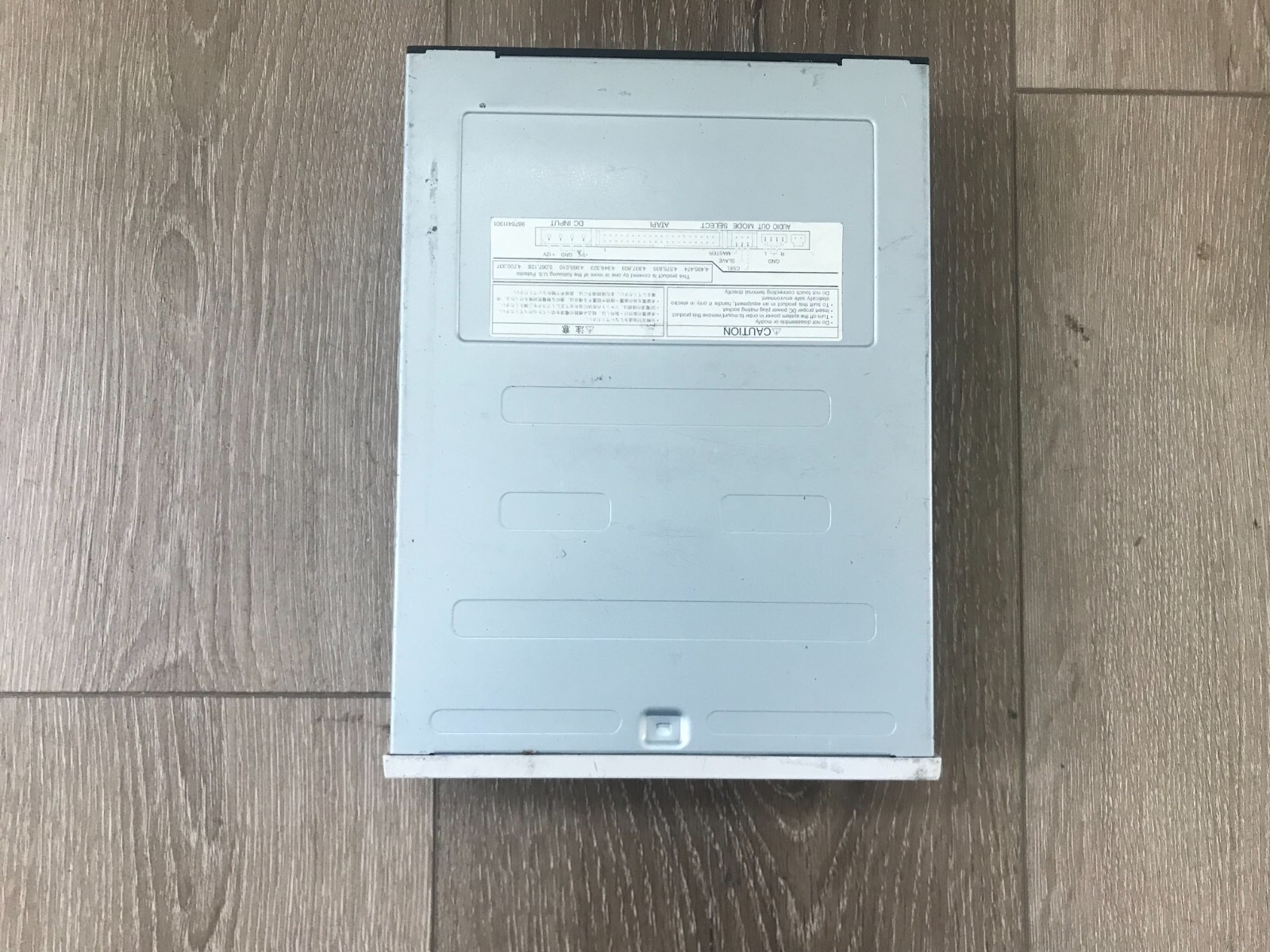 Toshiba XM-6702B 5.25" X48 INTERNAL IDE ATAPI CD-ROM Drive Beige Bezel
