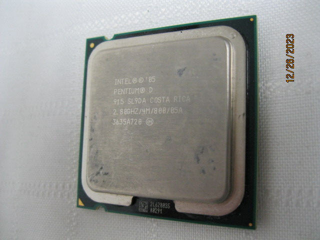 Intel Pentium D 915 SL9DA 2.80Ghz Dual Core LGA775 CPU Processor