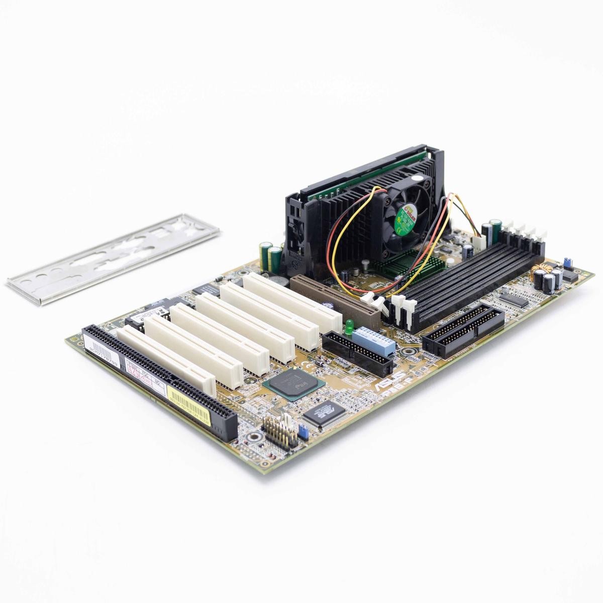 Asus P3B-F Motherboard With Pentium 3 Processor Slot 1 SDRAM RS232 LPT