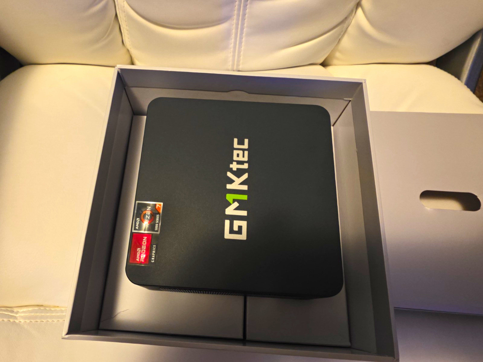 GMKtec NucBox M5 Plus Mini PC Ryzen 7 NO RAM, NO SSD