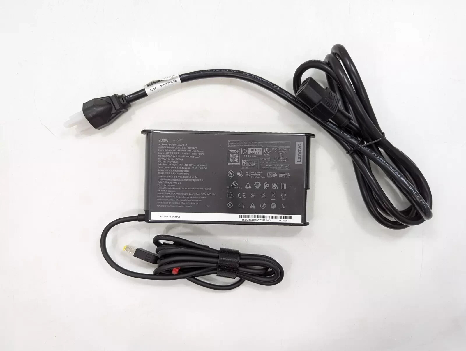 Original Lenovo 230W 20V AC Adapter ADL230NDC3A SA10E75804 00HM626 ThinkPad