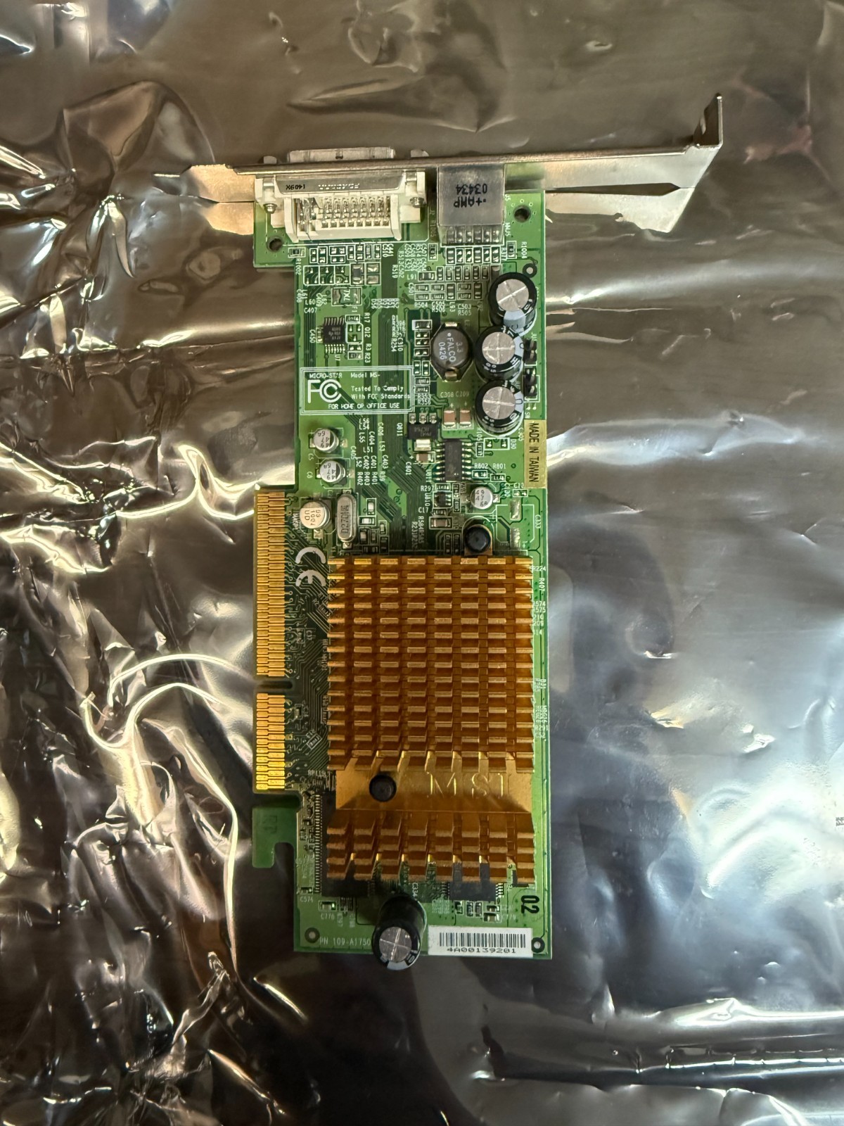 *NOS | UN-USED* MSI ATI Radeon 9550 SE 128MB AGP Graphics Card RX9550SE-TD128
