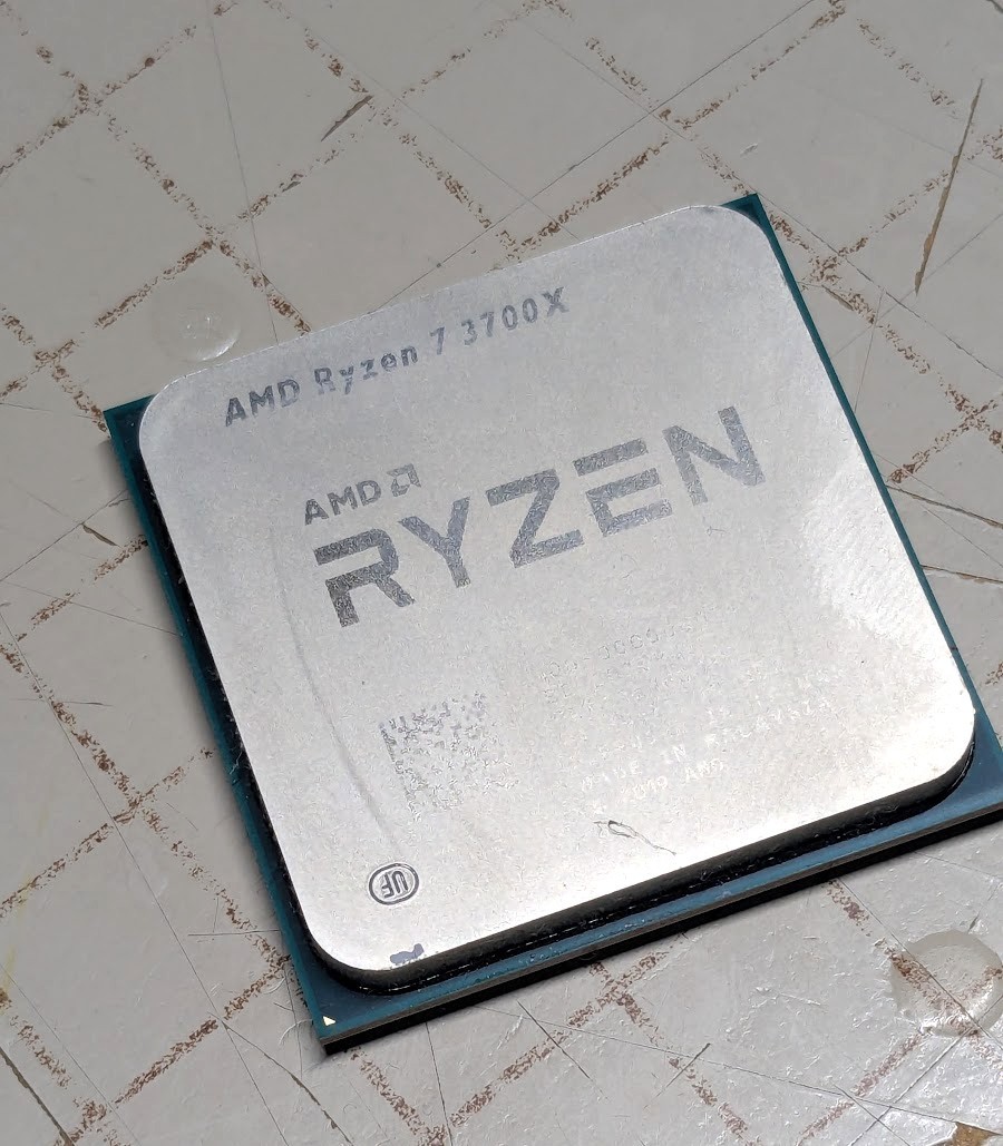 AMD Ryzen 7 3700X Desktop Processor