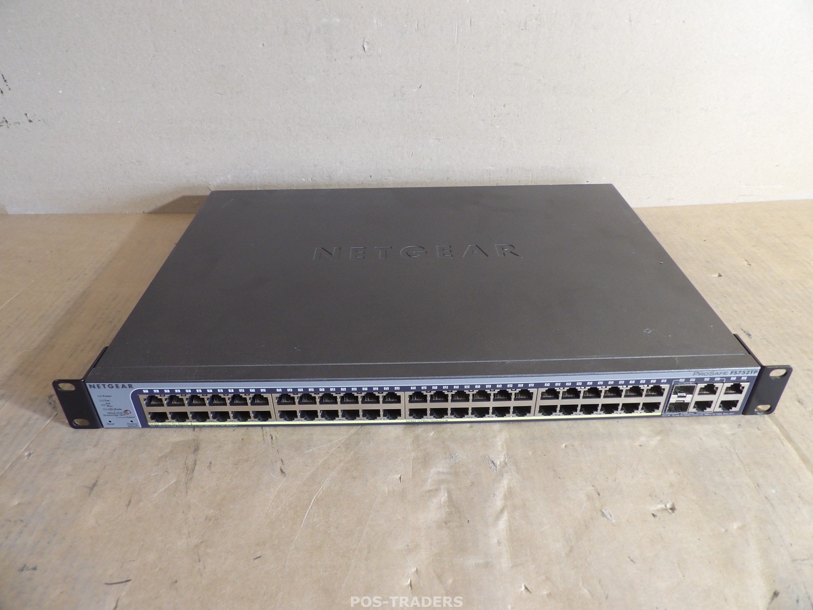 NETGEAR ProSafe FS752TP 48-Port PoE Gigabit Ethernet Switch - INCL RACK EARS