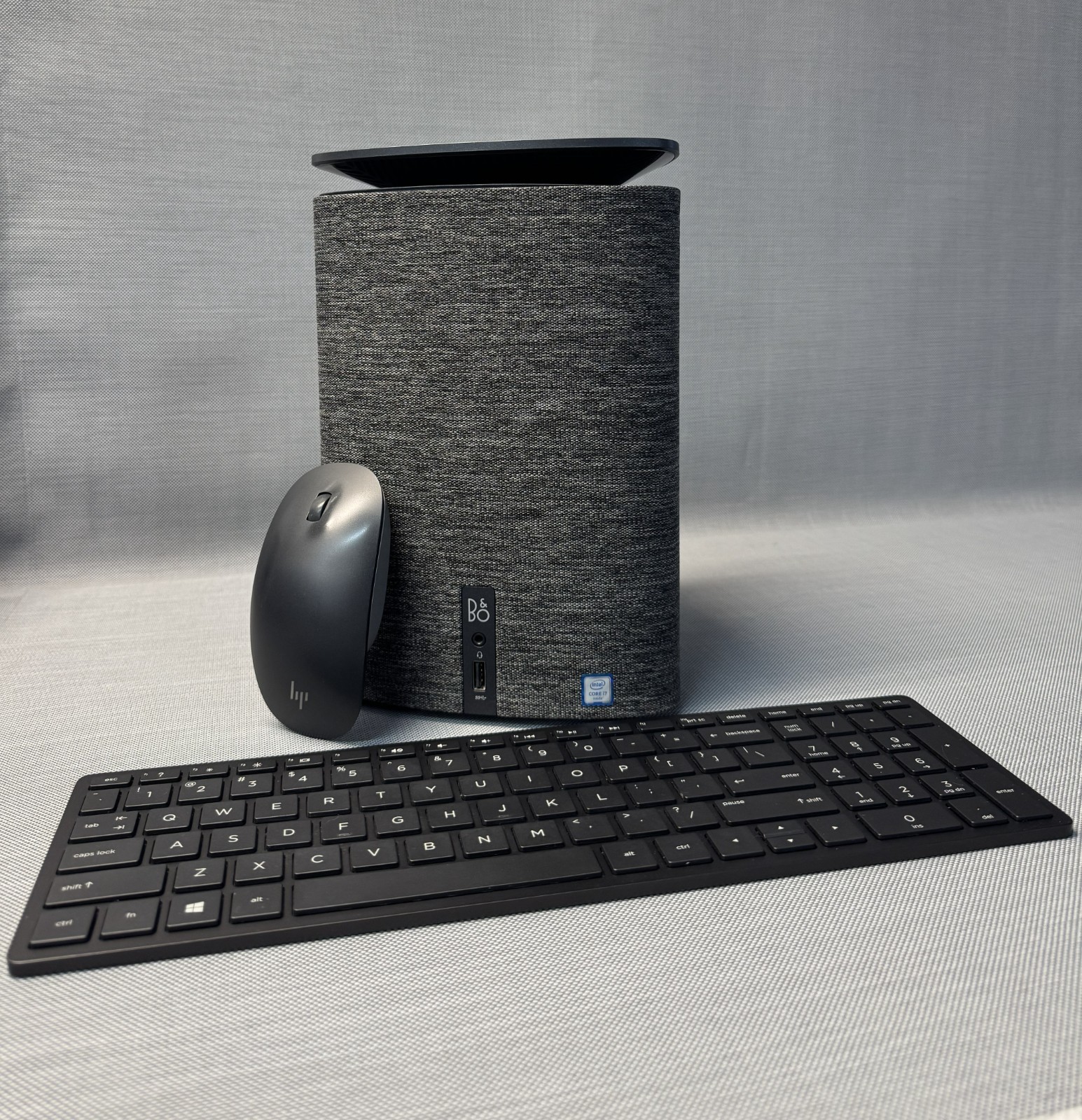 HP Pavilion Wave 600 w/ Mouse & Keyboard