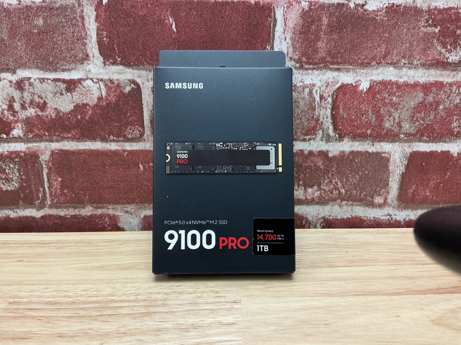 Samsung 9100 PRO 1TB PCIe 5.0 x4 NVMe M.2 Internal SSD 14700MB/s