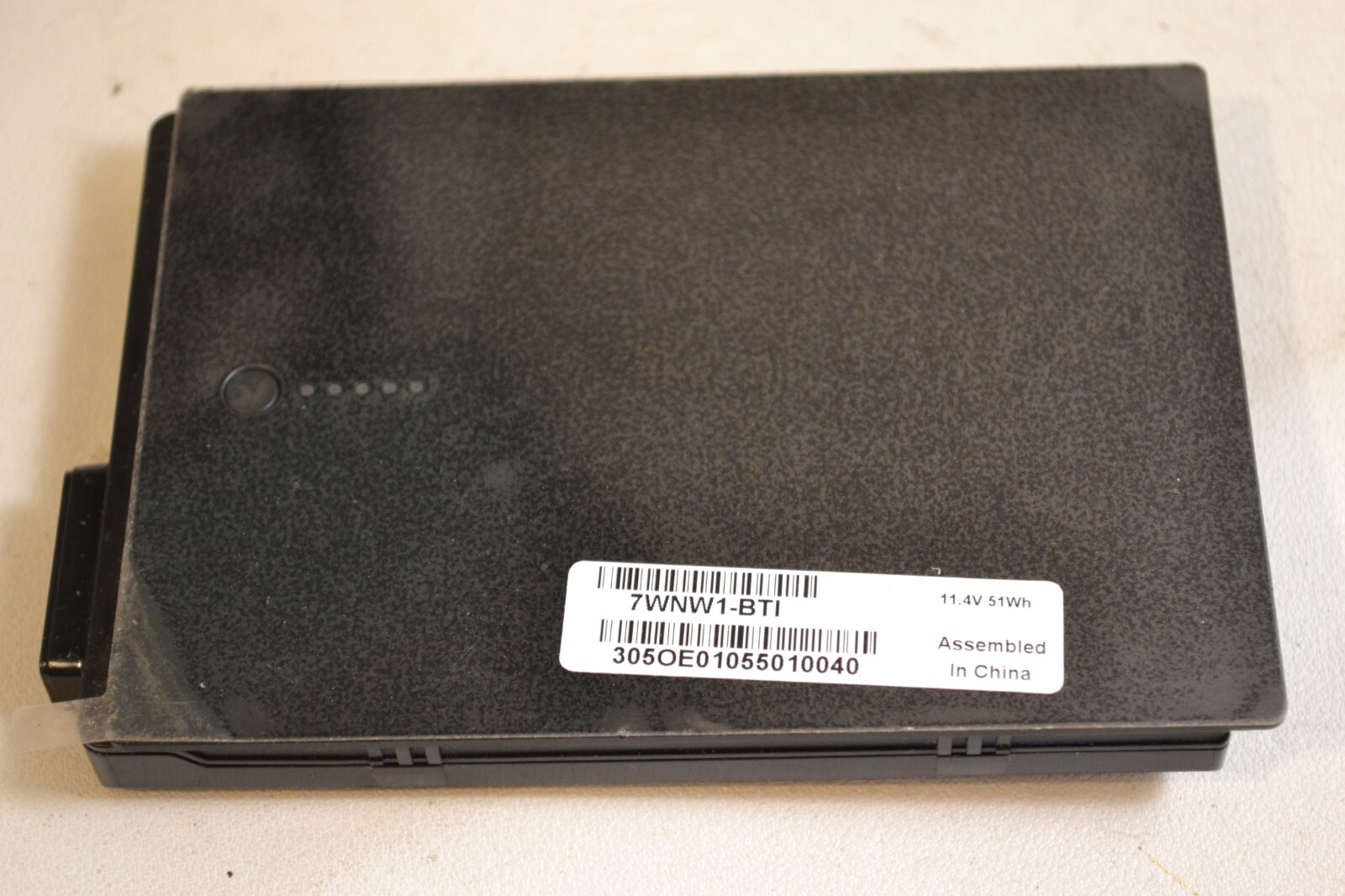 BTI Replacement Standard Rechargeable Li-ion Laptop Battery  7WNW1-BTI 11.4V