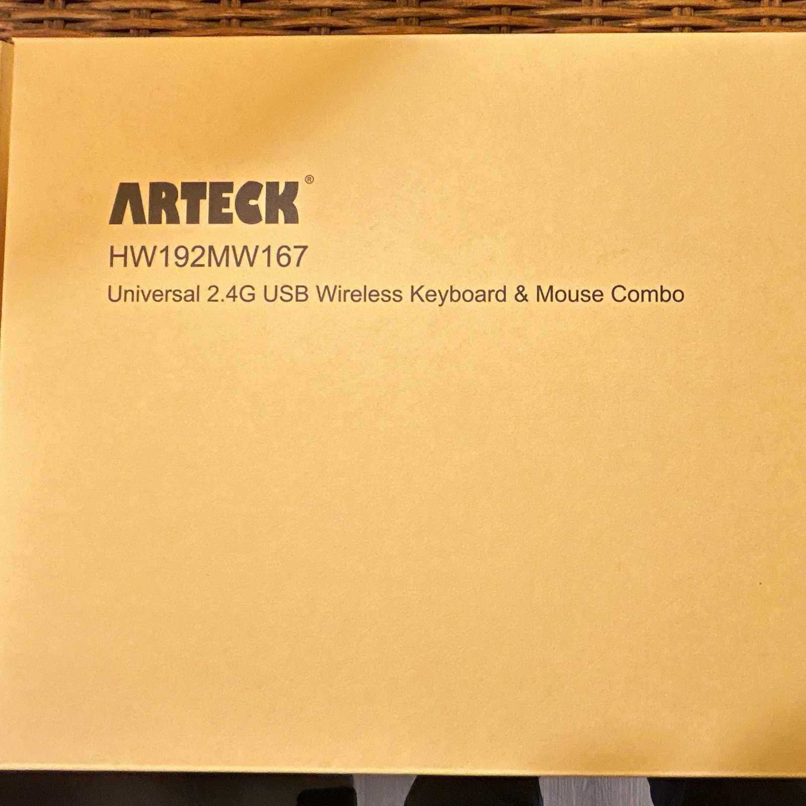 Arteck HW192MW167 2.4G USB Wireless Keyboard & Mouse Combo Black + Cable