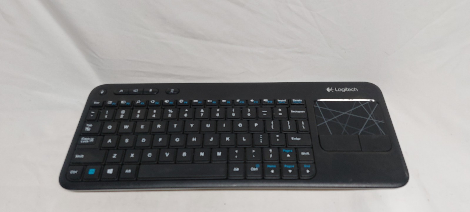 Wireless Touch Keyboard (Unifying Receiver Not Included) K400r By Logitech
