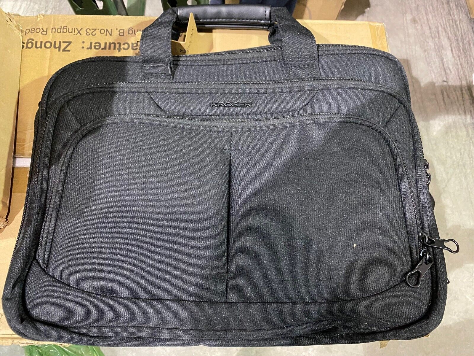 KROSER 18 Laptop Bag Premium Laptop Briefcase Fits Up to 17.3 Inch Laptop Bag