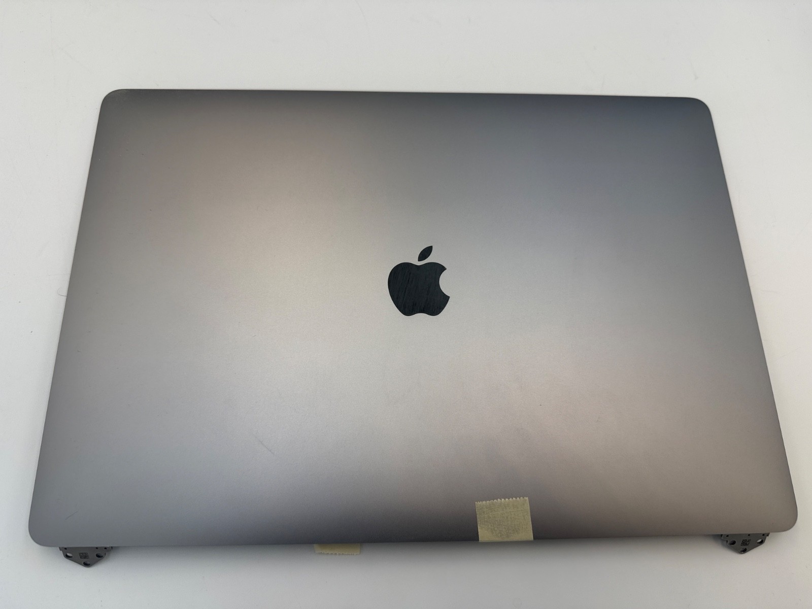 Apple MacBook Pro A1990 2018 15.4" Retina LCD Screen EMC 3215 Gray  Grade A