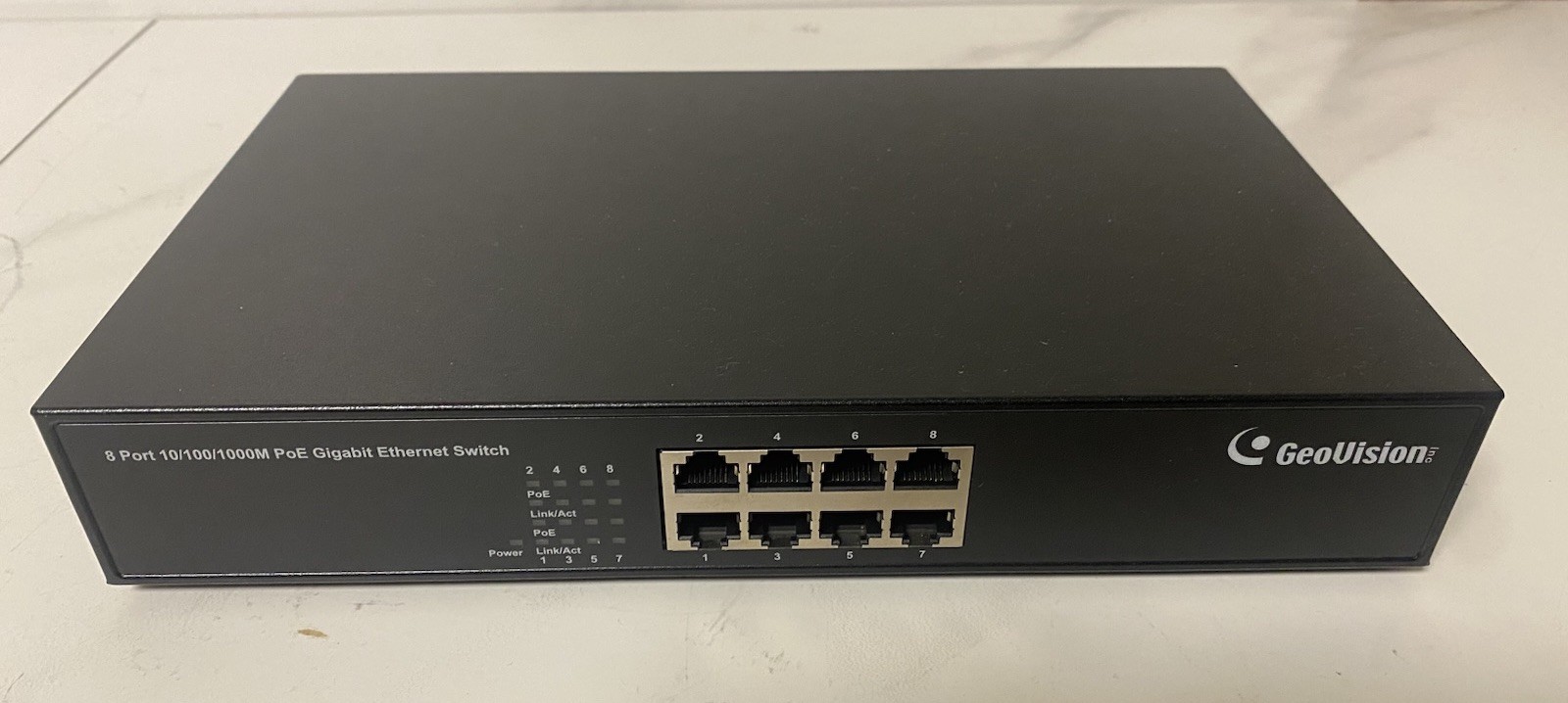 GeoVision GV-POE0810 8-Port PoE Gigabit Switch Complete