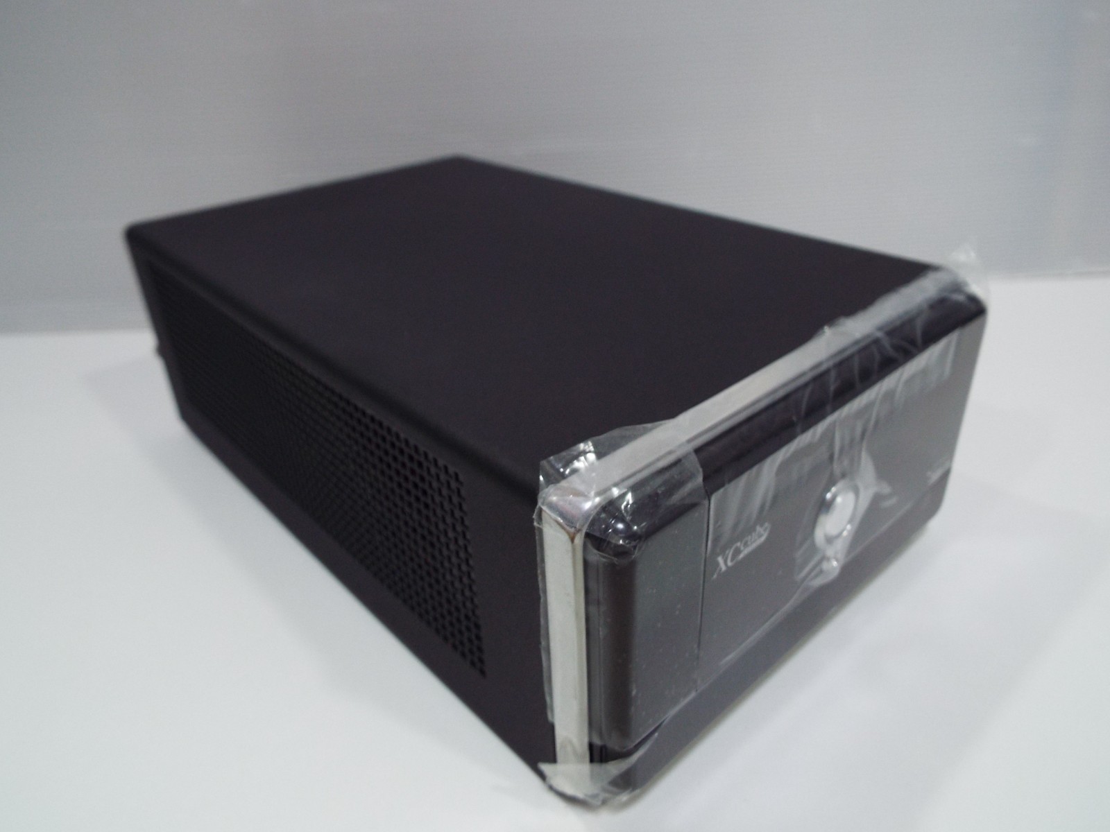 AOpen Desktop computer case Barebone XC Cube MZ68 for socket AM2 Mini PC Retro