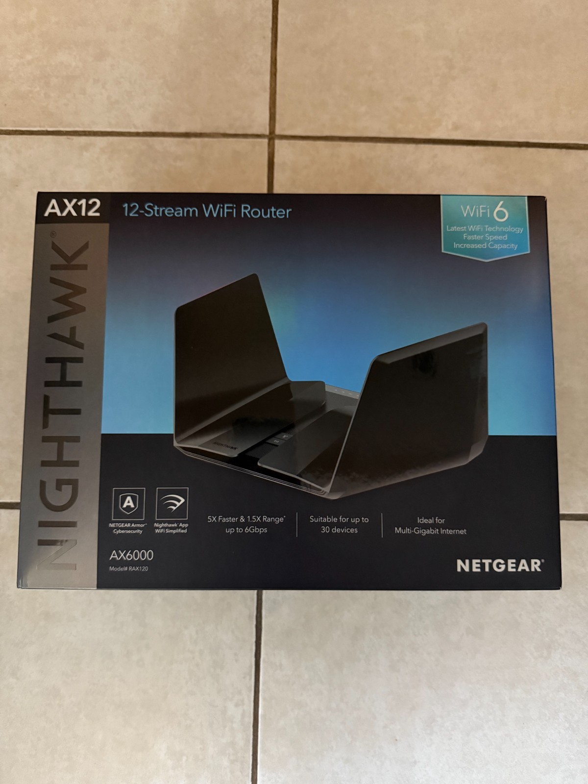 **NETGEAR Nighthawk AX12 - 12-stream AX6000 WiFi Router Model RAX120 w Box