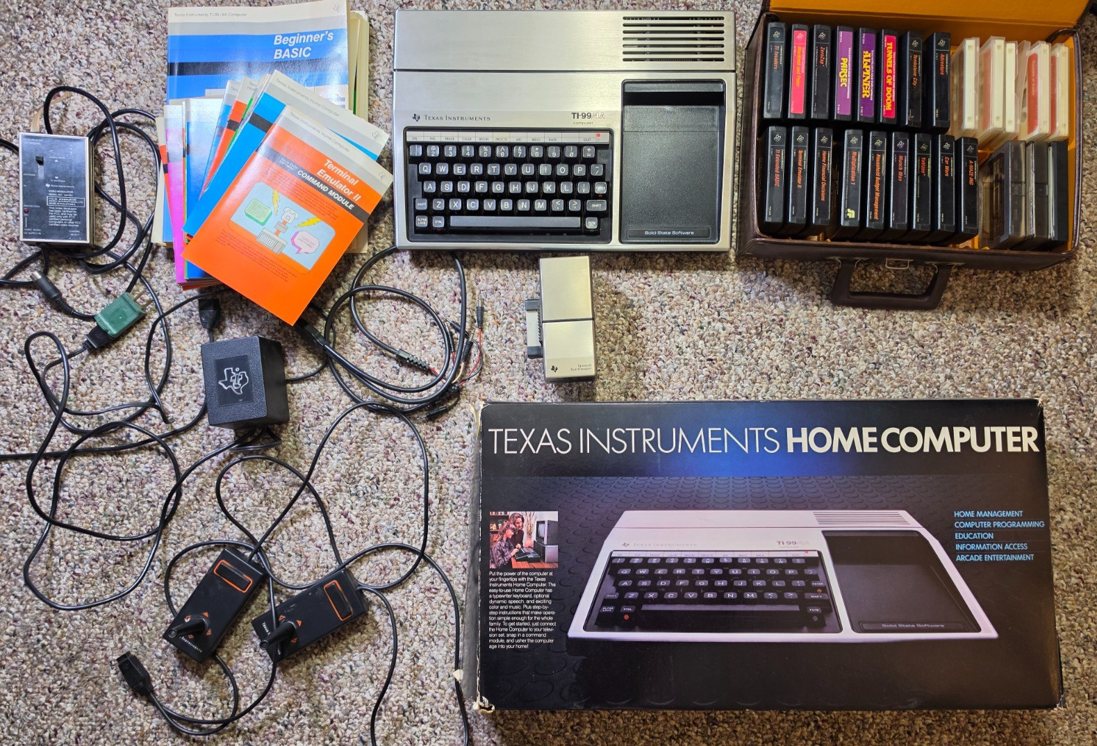 TEXAS INSTRUMENTS TI-99/4A VINTAGE HUGE LOT GAMES VOICE