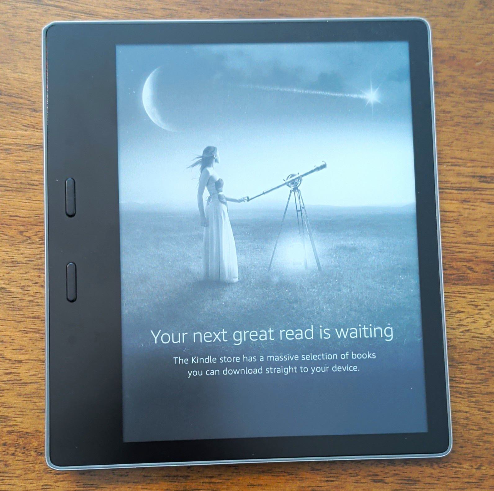 Amazon Kindle Oasis 7" 32GB Wi-Fi Touchscreen eBook Reader Gray (CW24WI)