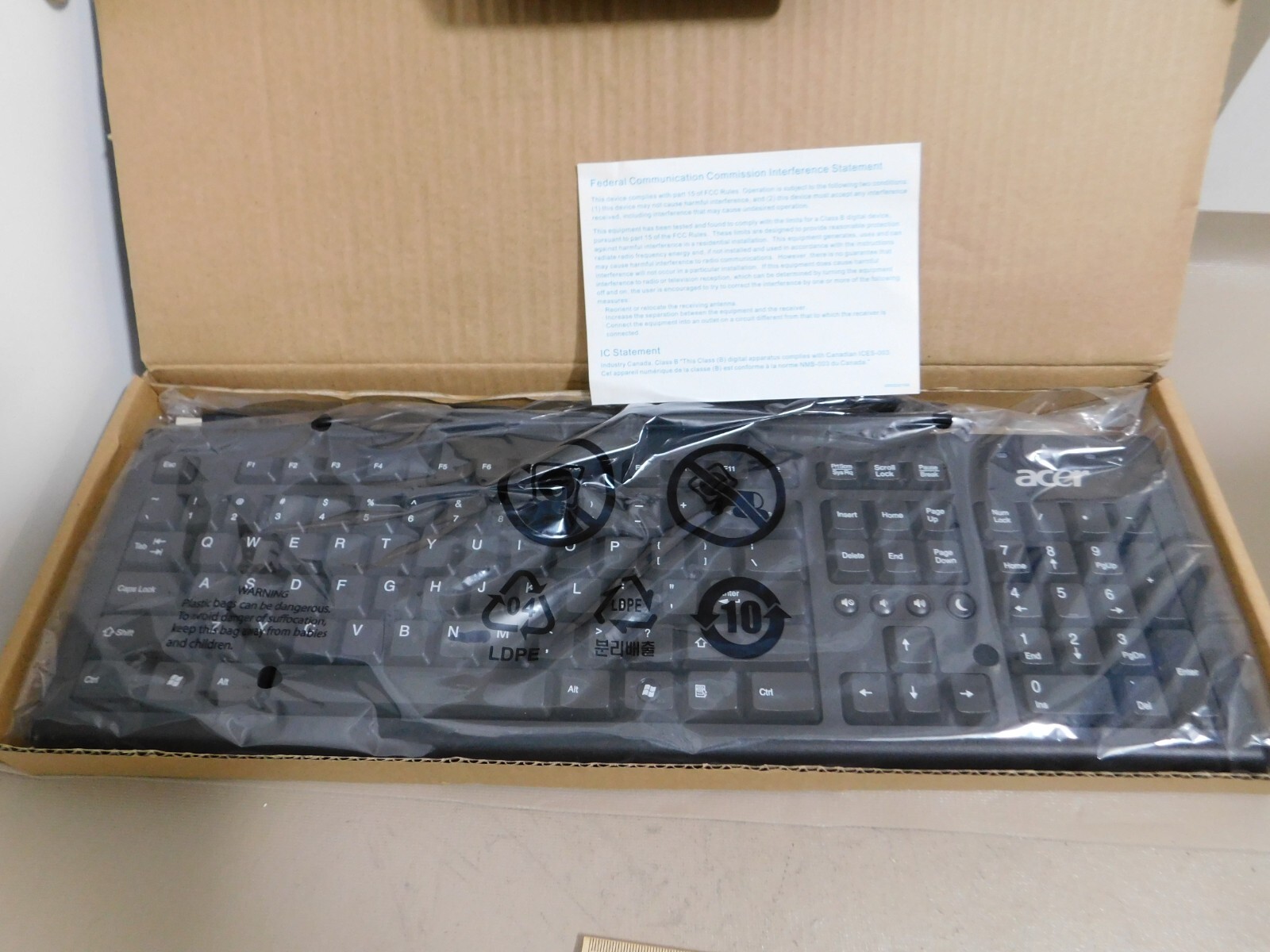 Acer Keyboard Wired USB Model PR1101U  Black with Number Pad - New in Box