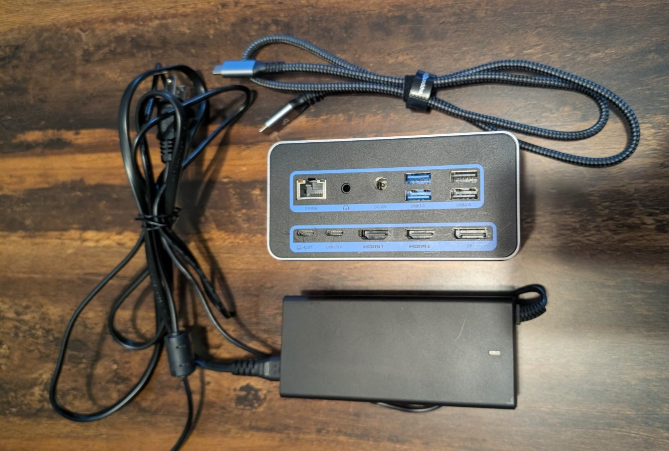 TobenONE 18-in-1 Triple 4K@60Hz Monitor Docking Station with 100W PD - NO MAC