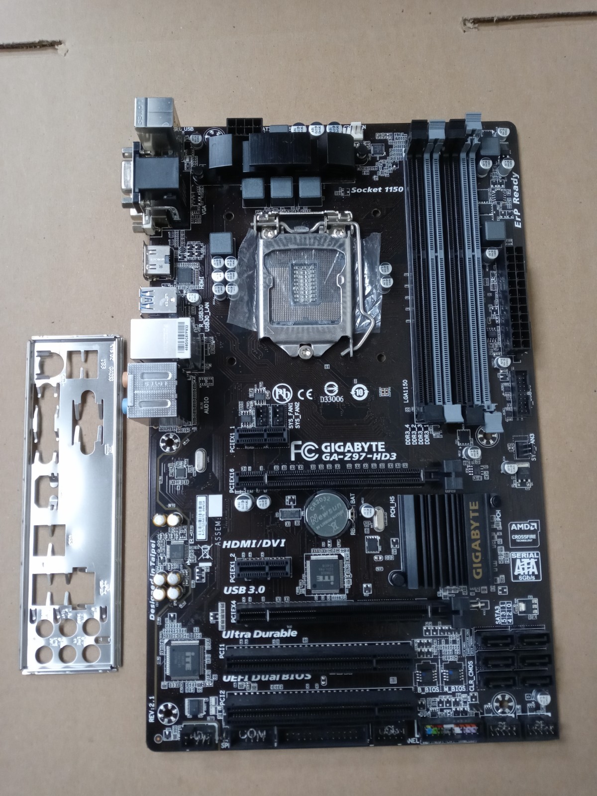 GIGABYTE GA-Z97-HD3 Intel LGA 1150 HDMI SATA 6Gb/s USB 3.0 ATX Motherboard+ I/O