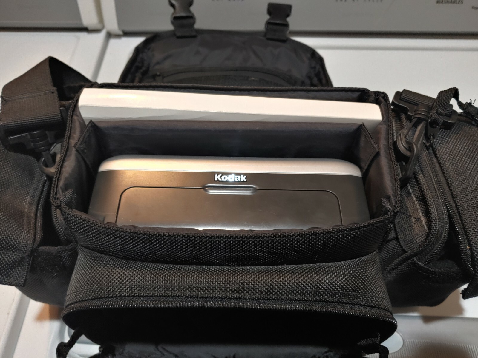 Kodak Easy-Share Printer Docking Camera Station & Premium Bag Case 