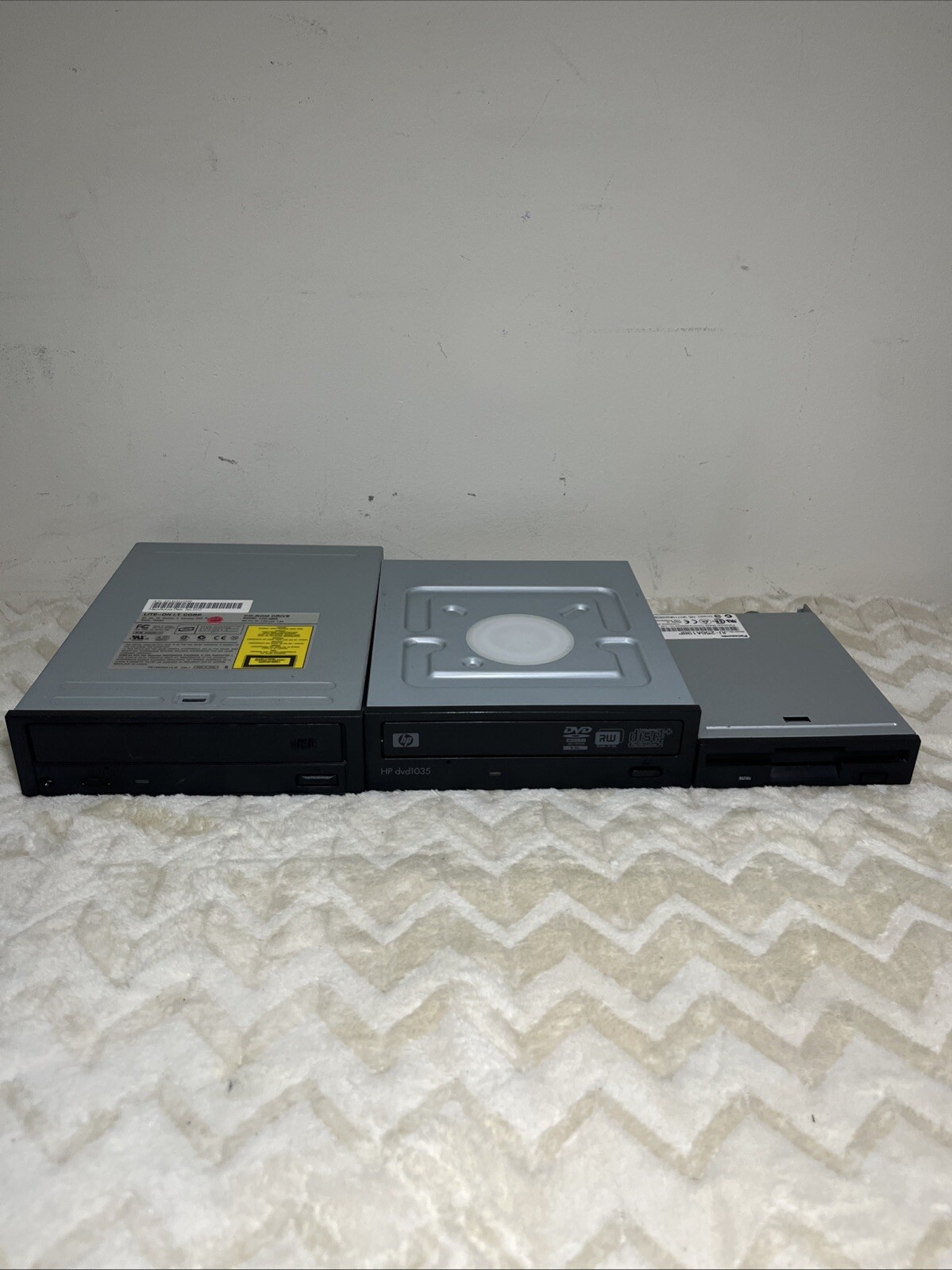 Hp Dvd 1035 Multi DVD Writer Floppy Drive & Cd Rom Lot