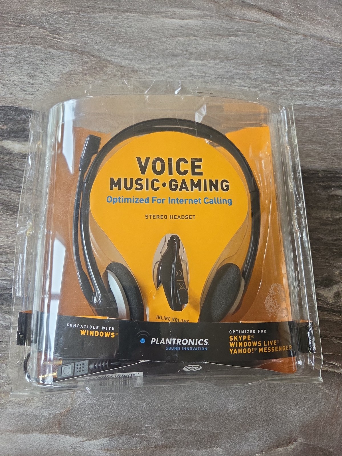 Plantronics Audio 326 Wired Noise Canceling PC Gaming Headset Gold Plated 3.5mm