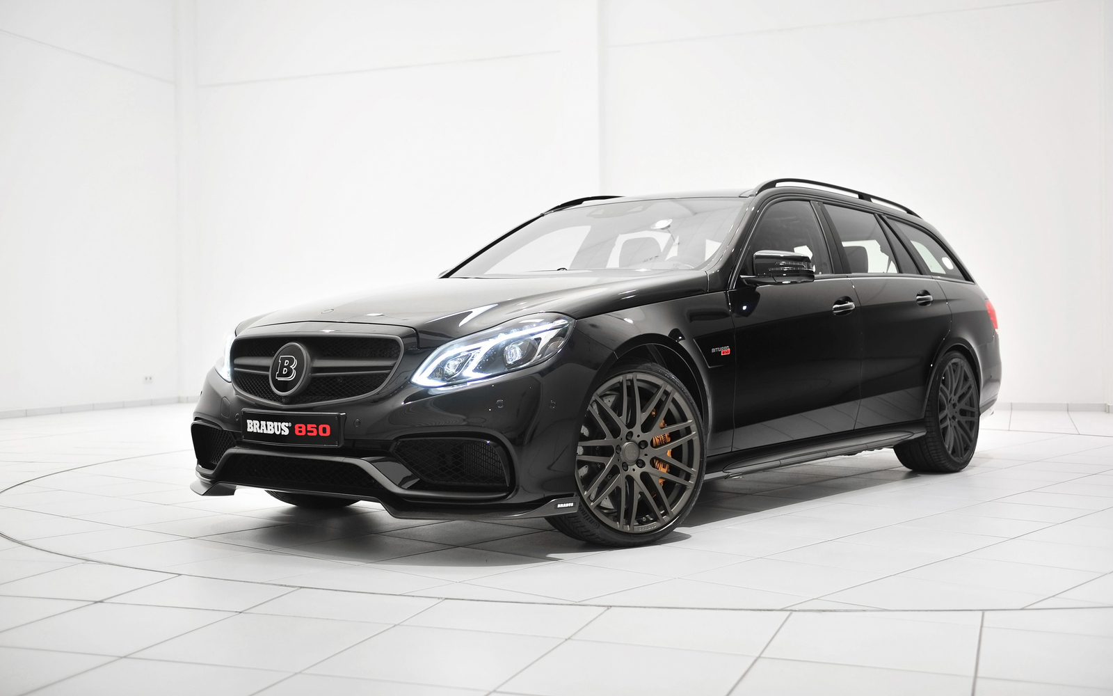 Cars 2014 brabus mercedes benz e63 amg stationwagon Desk Mat Stitched