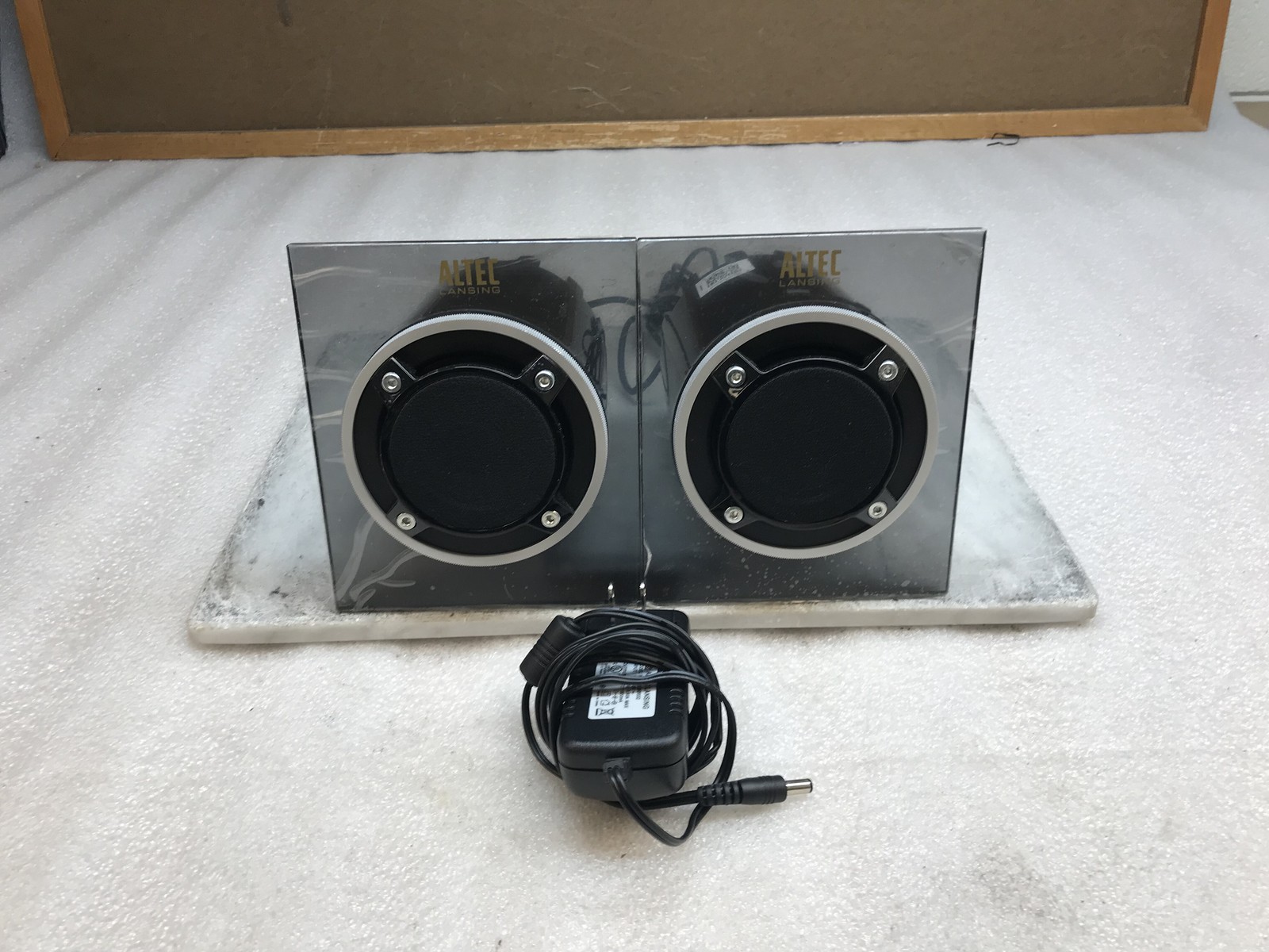 Altec Lansing Expressionest FX2020 Computer PC Speakers Black/Clear W/ Adapter