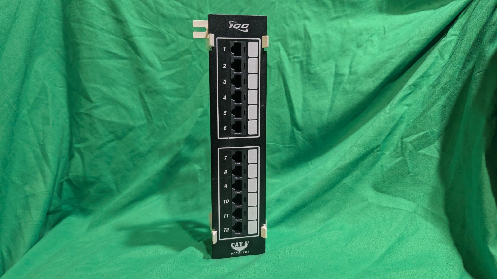ICC CAT 5e 24 PORT PATCH PANEL T568A T568B RACK MOUNTABLE 