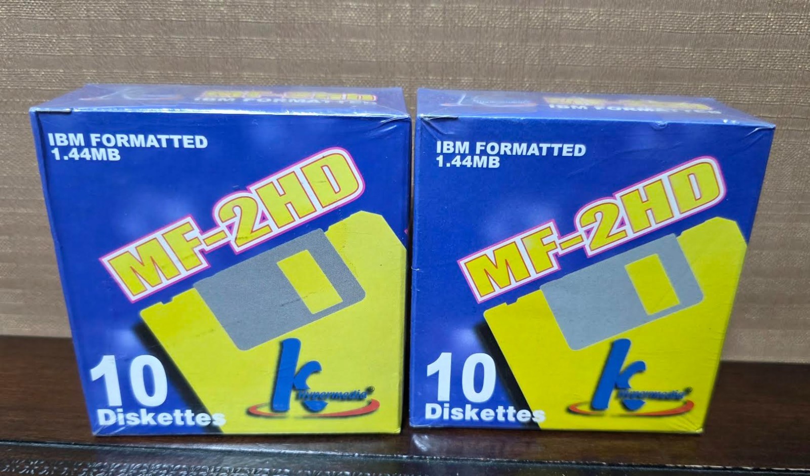 Hypermedia MF-2HD 3.5" 1.44 MB IBM Floppy Disk Diskettes Lot of 2 Packs (20) NEW