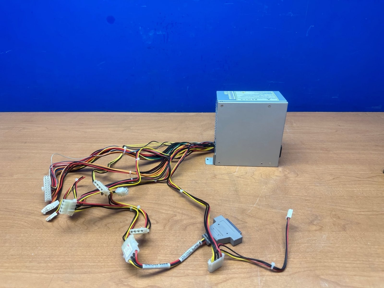 SPI 3CMBP3000180 300W FSP300-60ATV COMPUTER POWER SUPPLY 220V-230 V