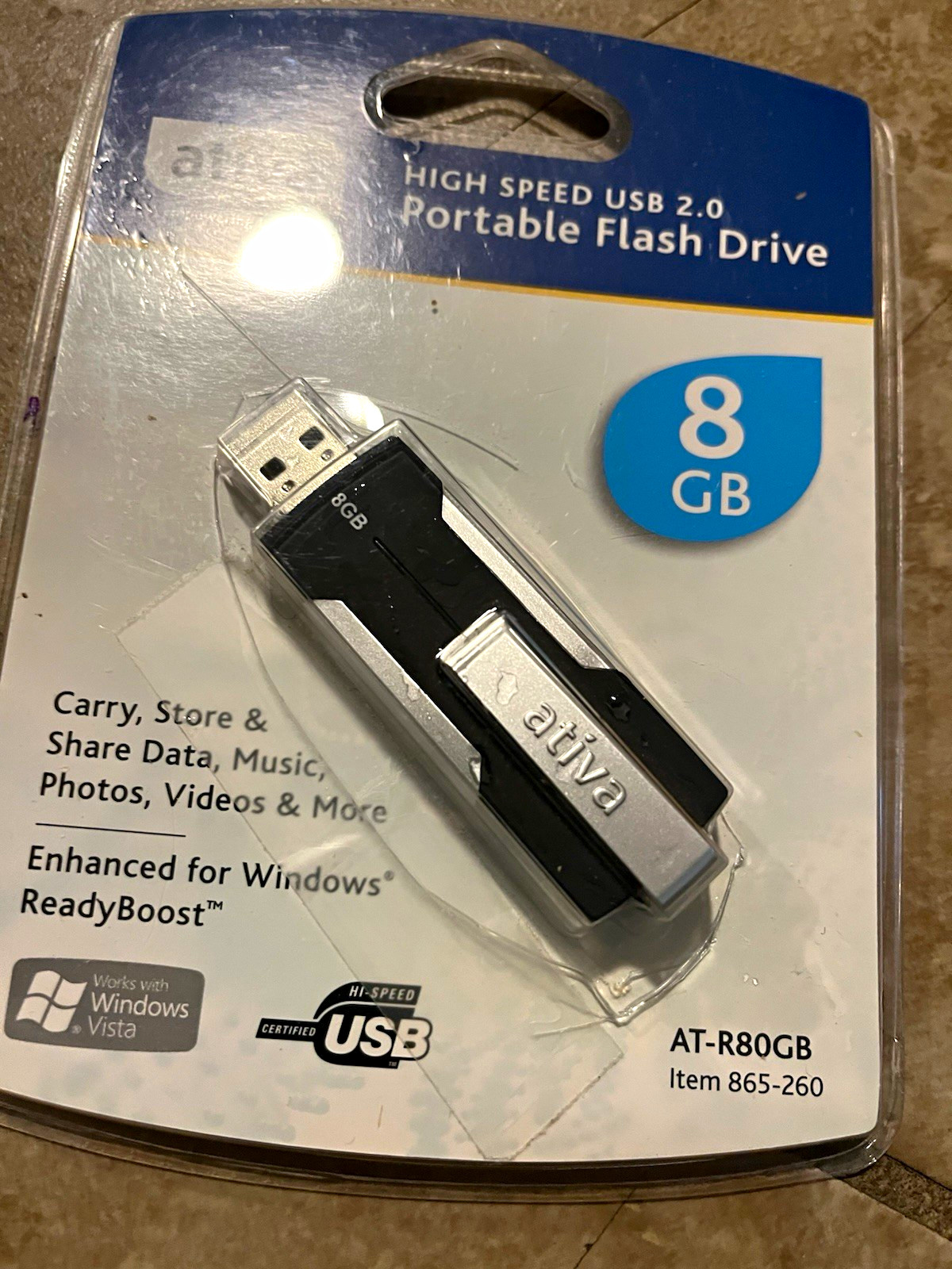 Ativa AT-R80GB 8GB USB 2.0 Flash Drive ReadyBoost Black/Silver