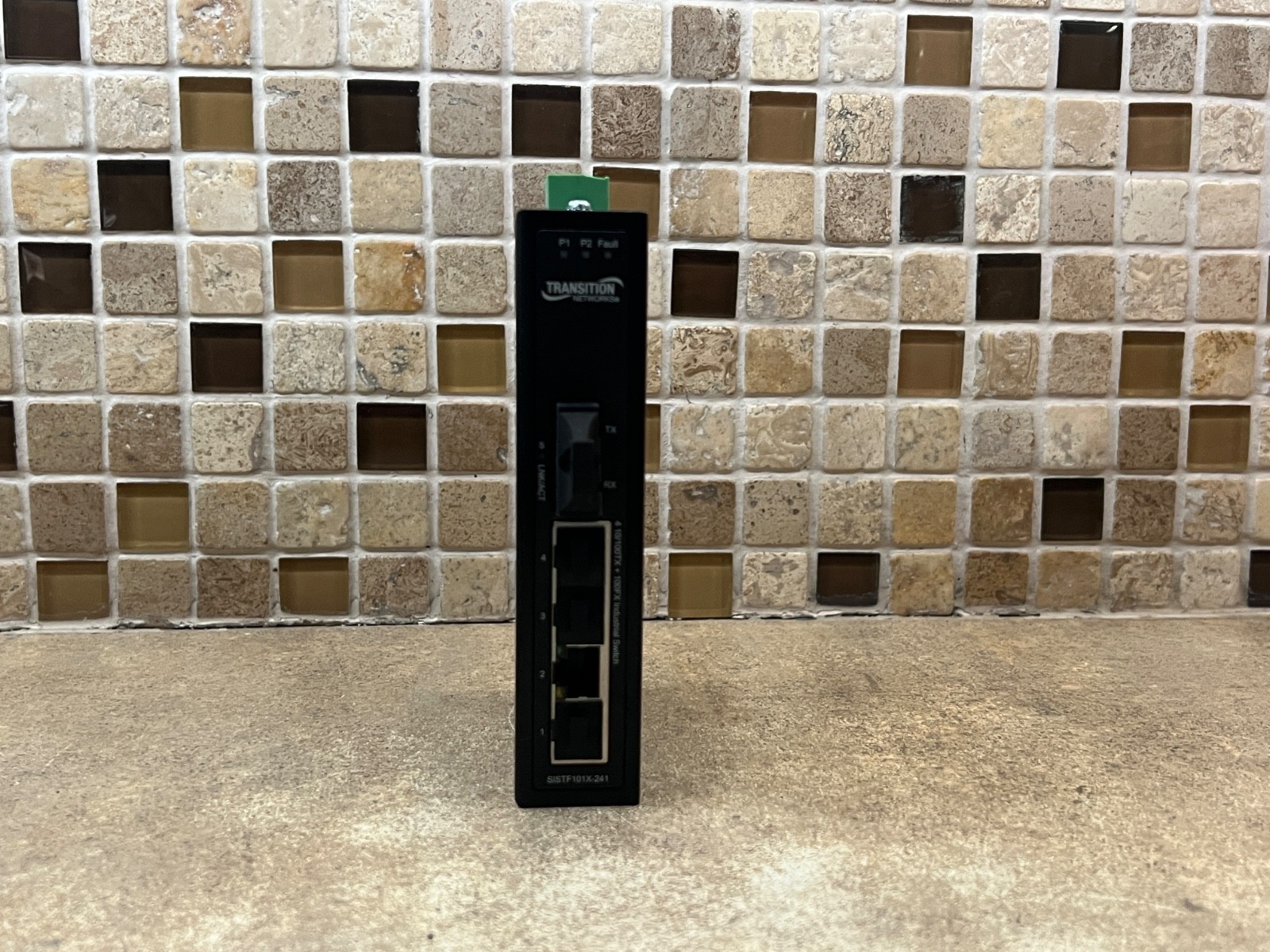 Transition Networks SISTF 1013 241 LRT Media Converter