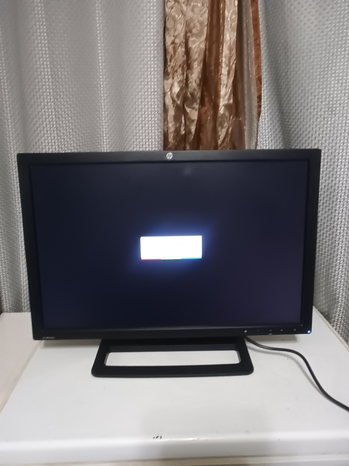 HP ZR22W LCD Monitor in Excellent condition
