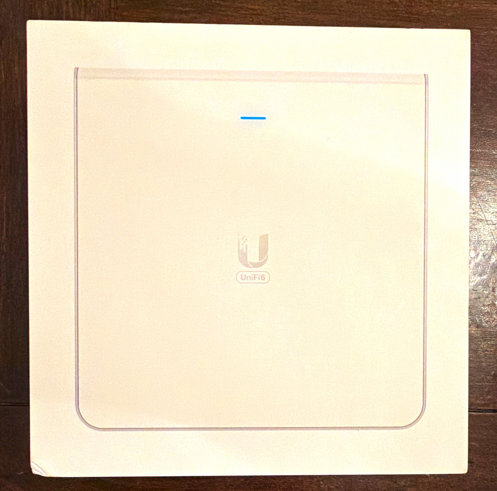 Ubiquiti UniFi6 U6-Enterprise-IW In-Wall WiFi AP 4-Port 2.5GbE White