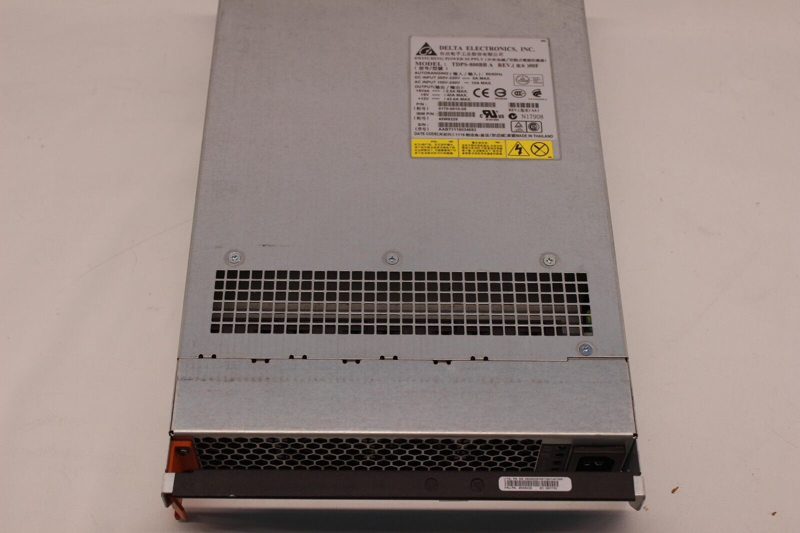 45W8229 IBM 800W DS8000 951/95E/961/96E 12/24 SLOT PSU
