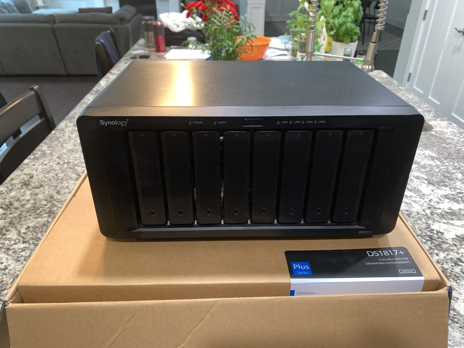 Synology DiskStation DS1817+ 8-Bay NAS DISKLESS Intel CPU Plex Ready Retail Box