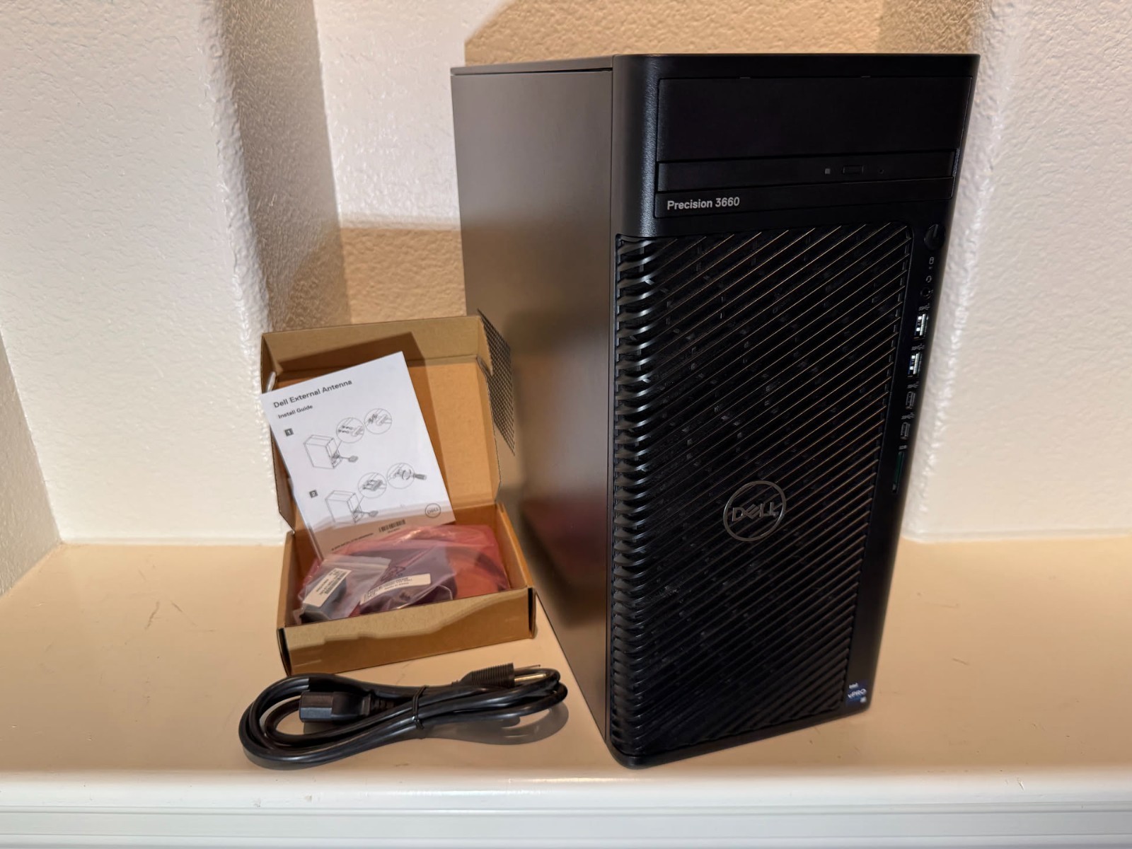 Dell Precision 3660 i9-12900K 32GB ECC DDR5 Radeon Pro W6600 Win 11 Pro Dell WTY