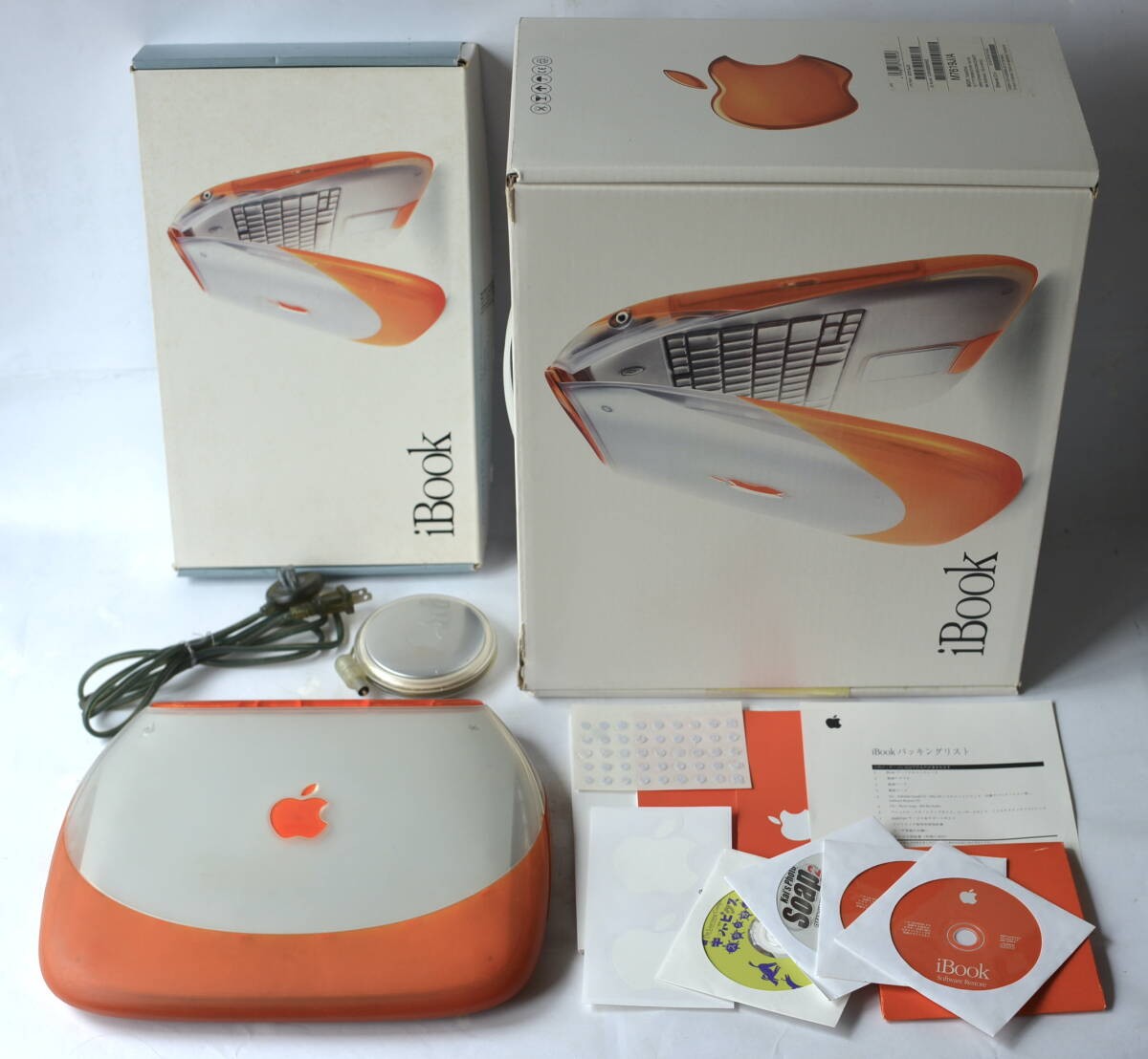 Apple iBook G3 Shell 300MHz 160MB 3GB OS 9.2.1 w/ Original Box  Excellent TB00