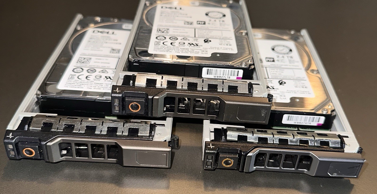Dell RWR8F 2.4TB 10K SAS 12Gbps 2.5” Server Hard Drive HDD ST2400MM0159 0RWR8F