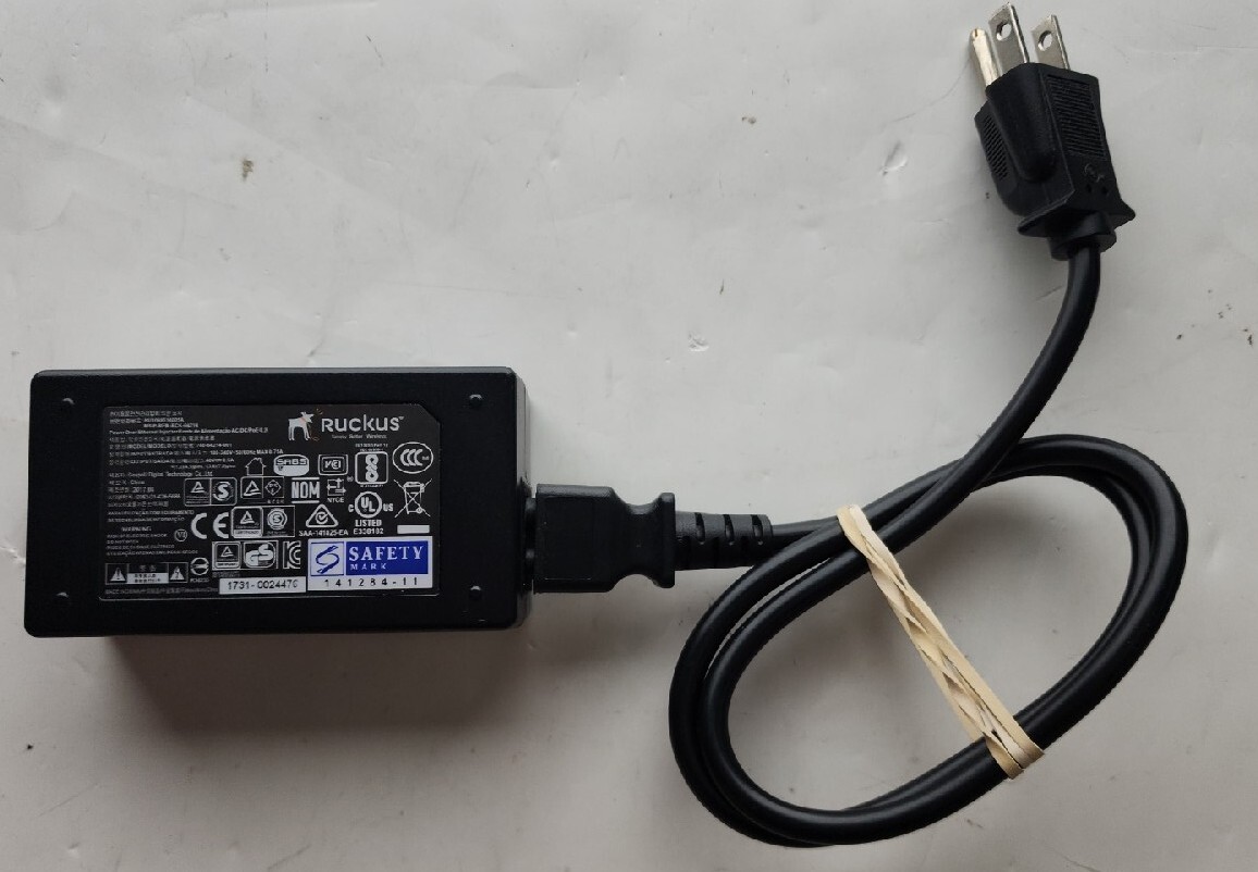 Ruckus Arris ZoneFlex PoE Injector 740-64214-001 MSIP-REM-RCK-64214 Ethernet 48V