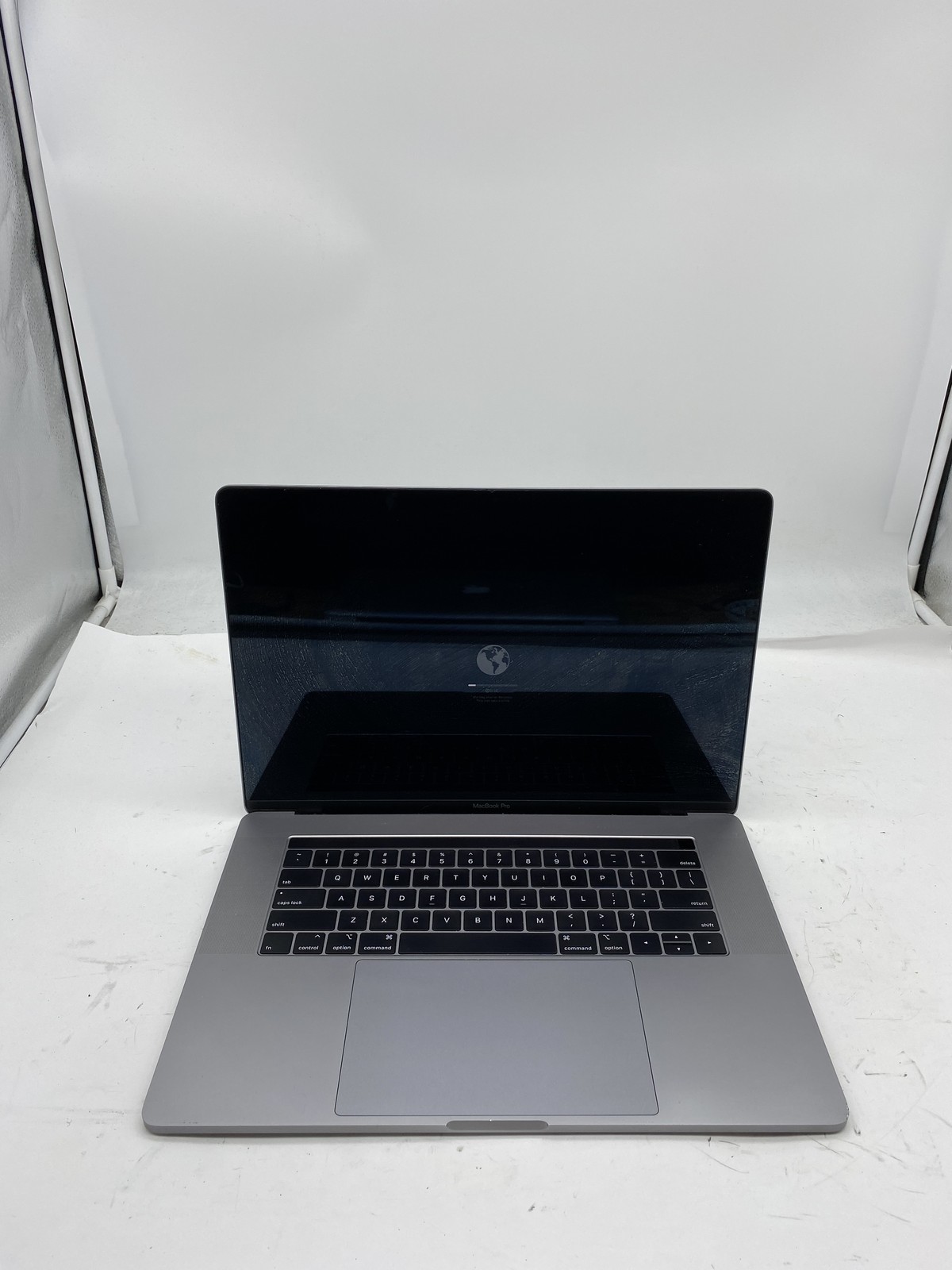 Apple MacBook Pro 15" 2018 A1990 Laptop – No Motherboard – Chassis Only