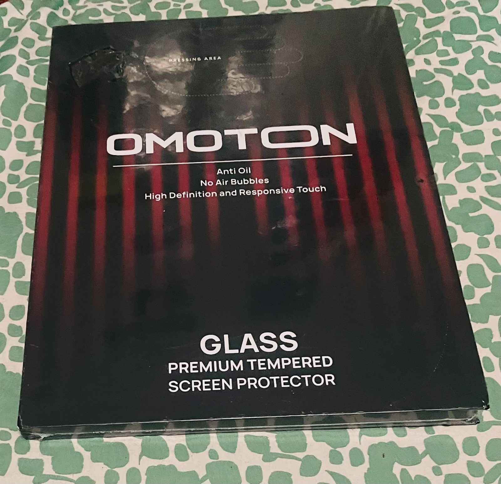 OMOTON Privacy Screen Protector for iPad Tempered Glass Anti-Spy New Sealed