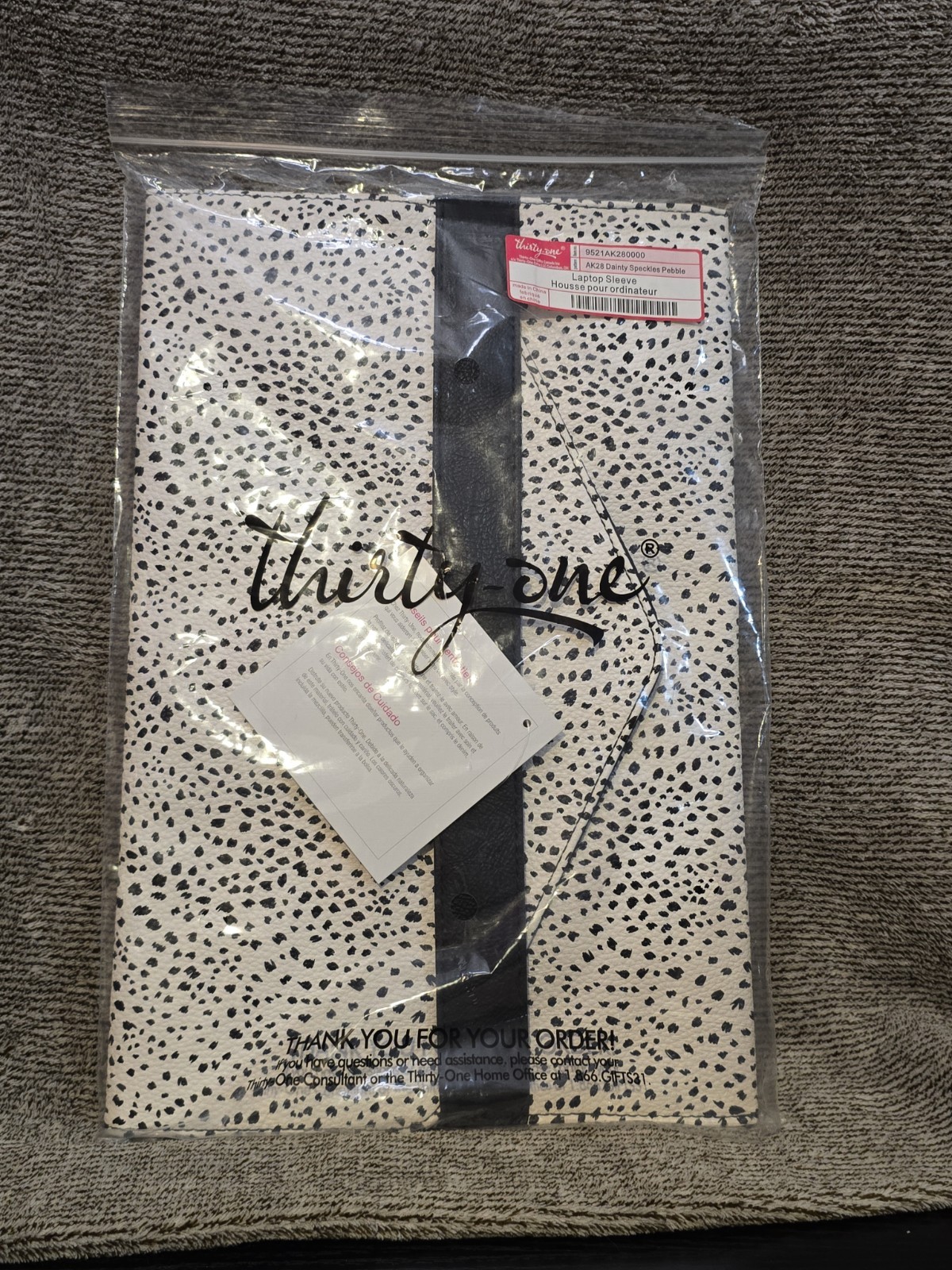THIRTY ONE LAPTOP SLEEVE DAINTY SPECKLES PEBBLE NEW