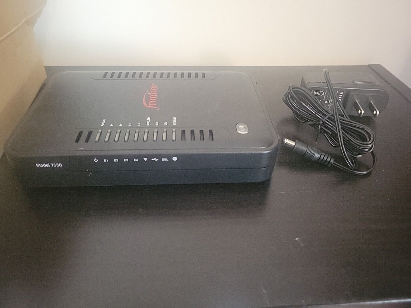 Frontier ADSL2+ Netgear Model 7550 B90-755044-15 Modem Router